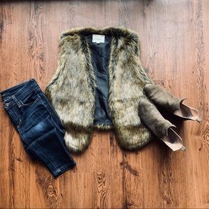 Elevenses Faux Fur Vest
